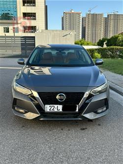نیسان سێنترا